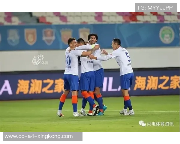 申花冬训首场热身赛平局新援盖伊首发出战上半场表现抢眼